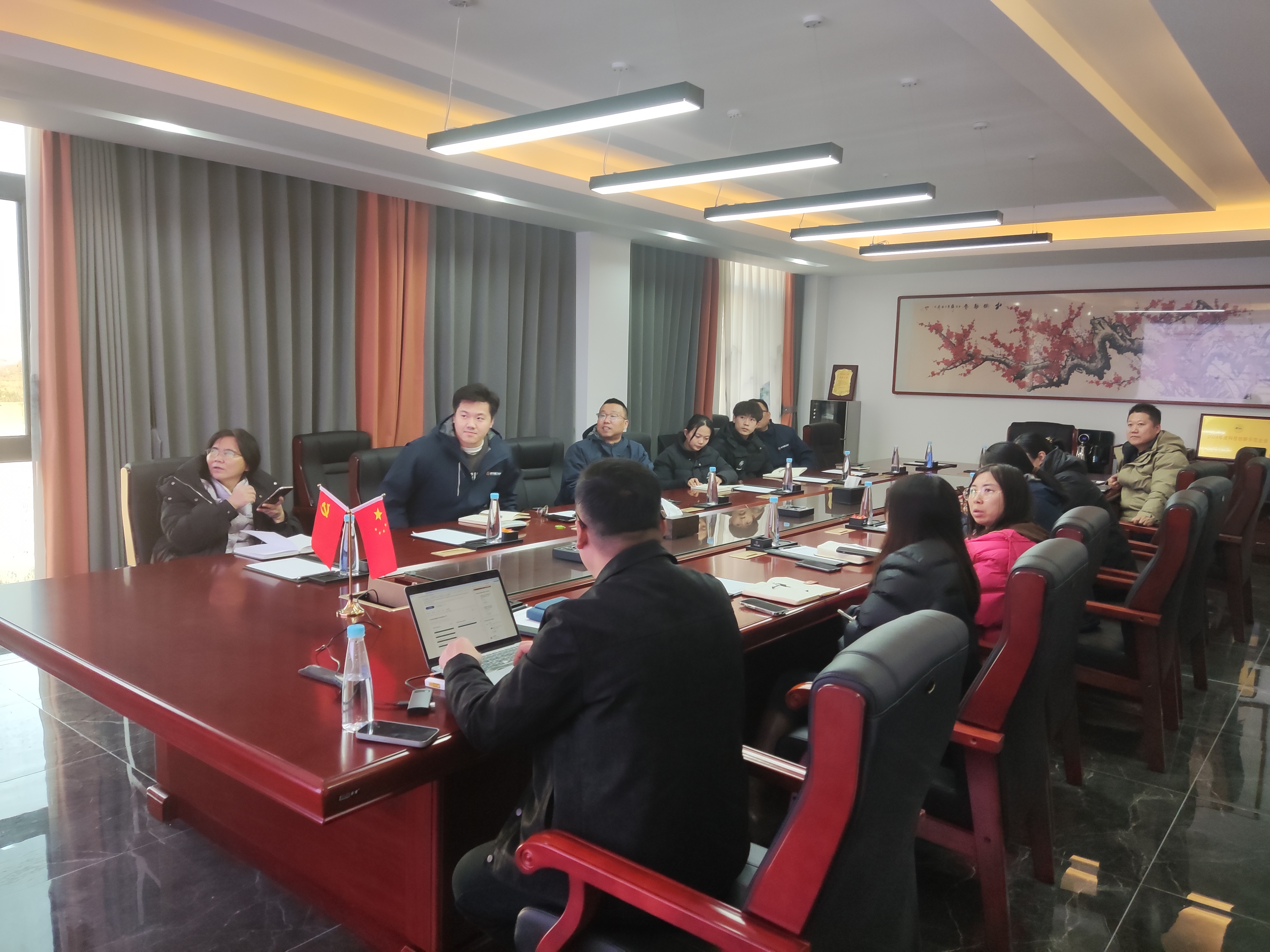 This week's news: all foreign trade staff trained in customer reception etiquette