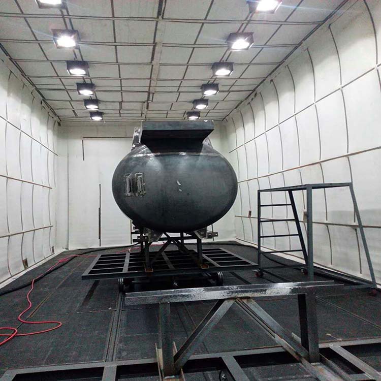 Manual Pneumatic Blasting Room With Complete Abrasive Recovery System 